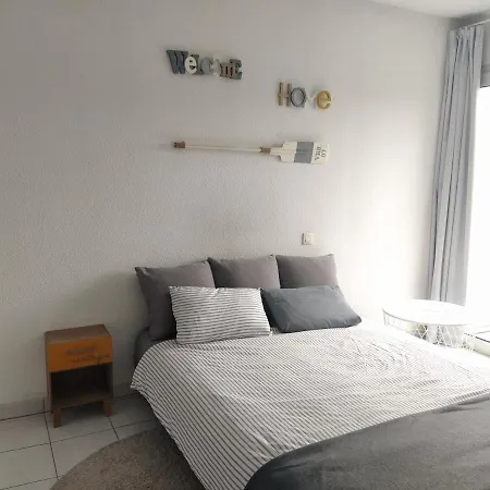 Cosy Angelu *